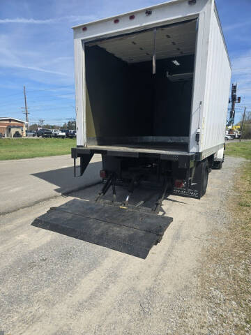 2000 Freightliner FL60