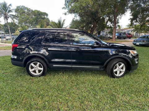 2017 Ford Explorer XLT