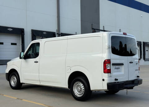 2017 Nissan NV 2500 HD S