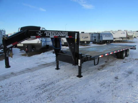 2023 TITAN 30` DUAL W
