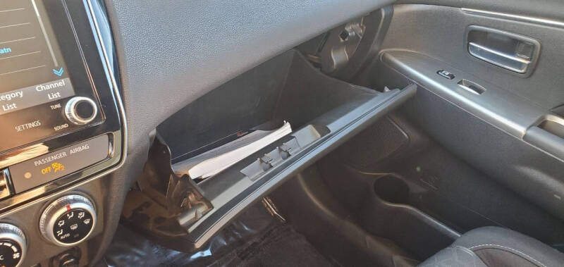 2020 Mitsubishi Outlander Sport SE