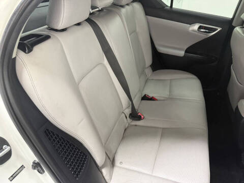 2011 Lexus CT 200h Premium