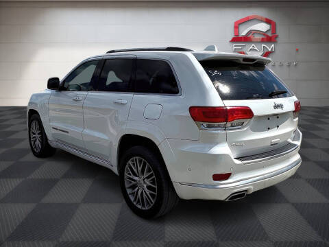 2017 Jeep Grand Cherokee Summit