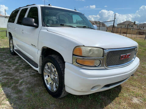 2004 GMC Yukon XL for sale at OC AutoSales in Pearland TX