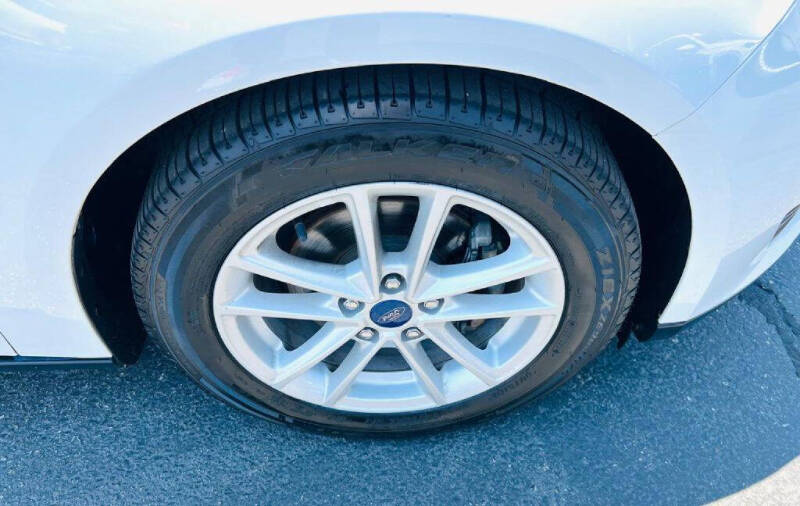 2017 Ford Focus SE