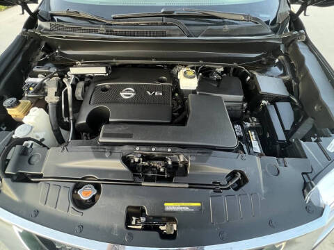 2014 Nissan Pathfinder S