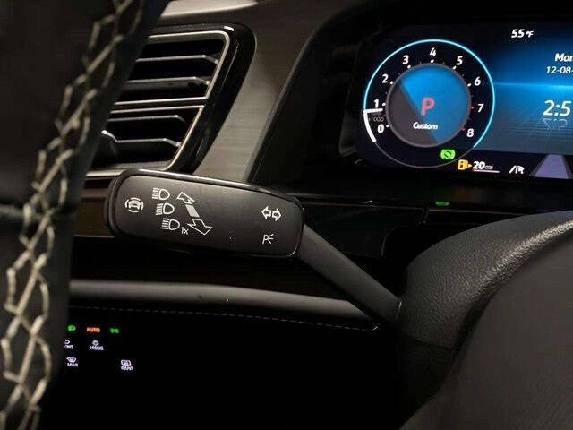 2025 Volkswagen Atlas Cross Sport SE 4Motion