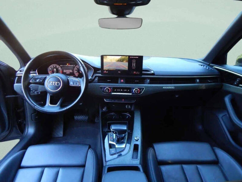 2022 Audi A4 quattro S line Prem Plus 45 TFSI