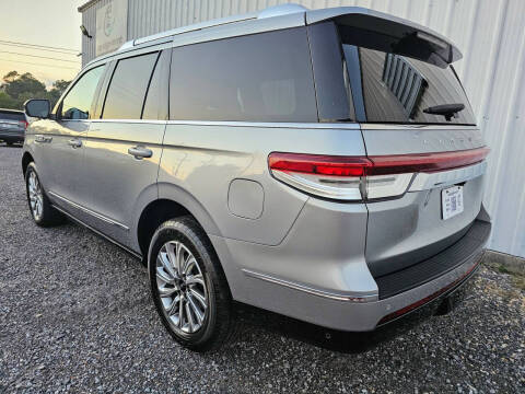 2023 Lincoln Navigator Standard