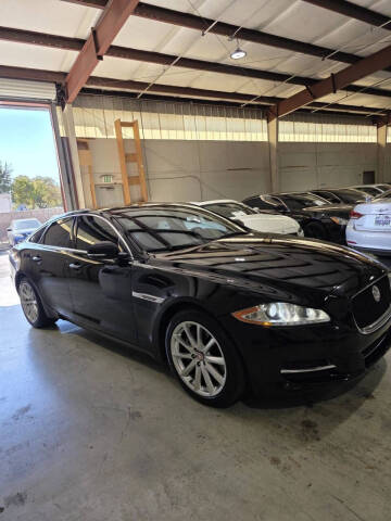 2013 Jaguar XJ