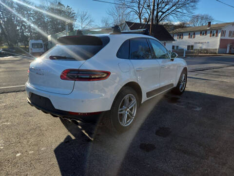 2015 Porsche Macan S