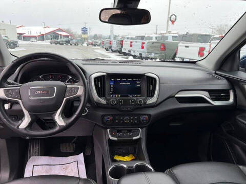 2023 GMC Terrain SLT