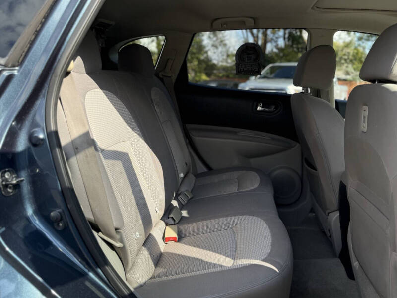 2012 Nissan Rogue SV