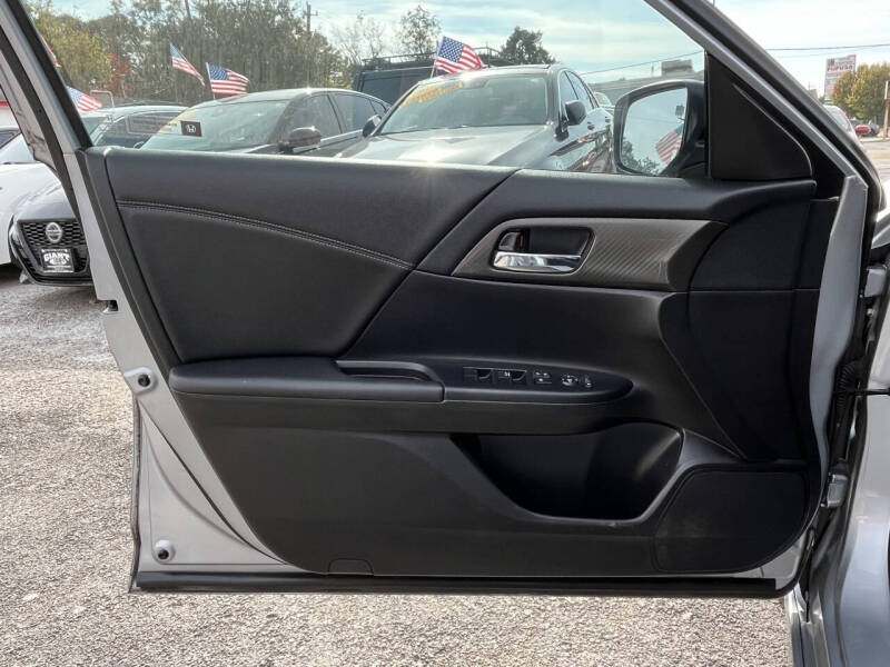 2017 Honda Accord Sport w/Honda Sensing