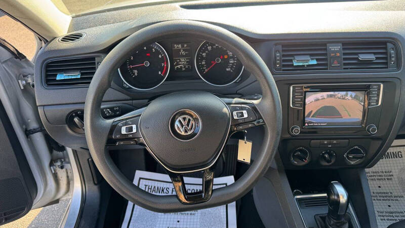 2016 Volkswagen Jetta