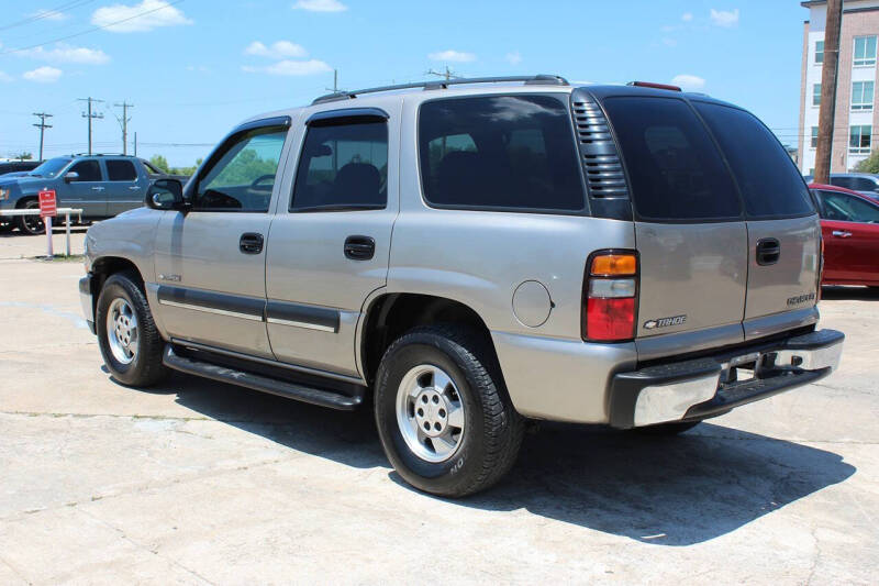 2003 Chevrolet Tahoe LS