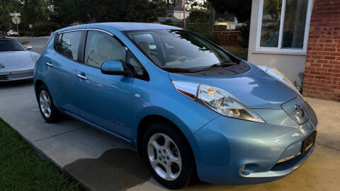2011 Nissan LEAF SL