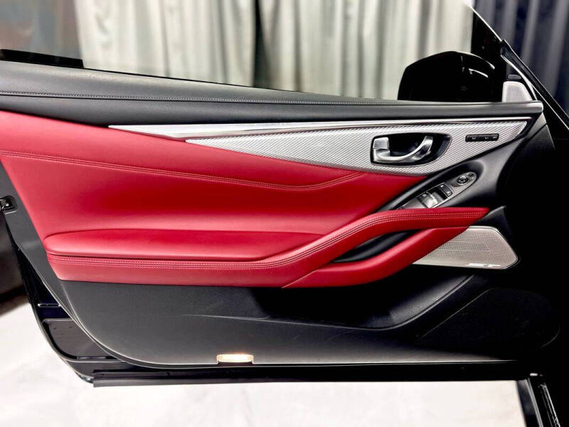 2019 Infiniti Q60 Red Sport 400