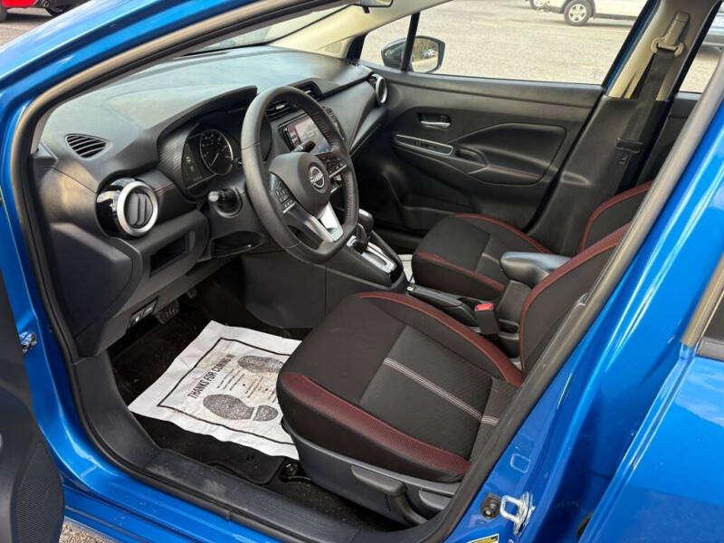 2024 Nissan Versa SR