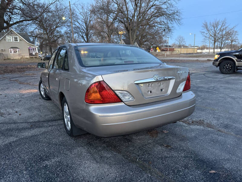 2002 Toyota Avalon XLS