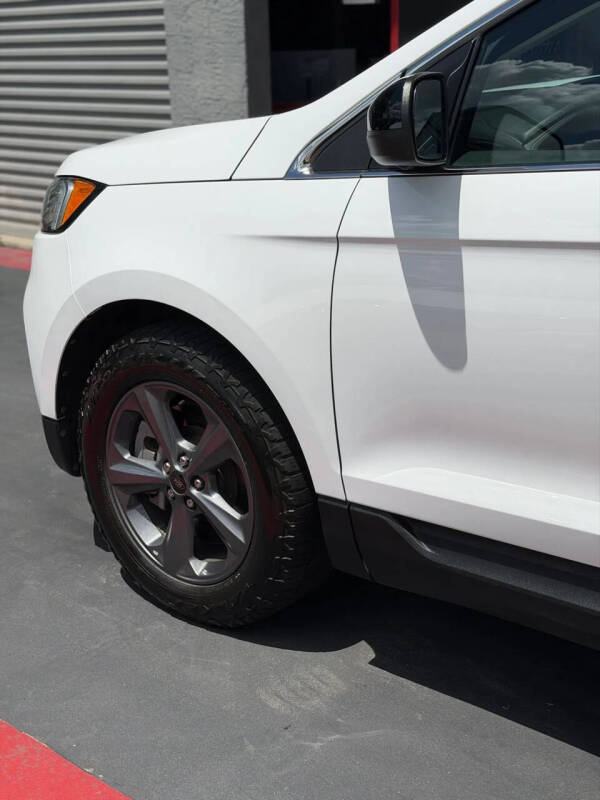 2022 Ford Edge