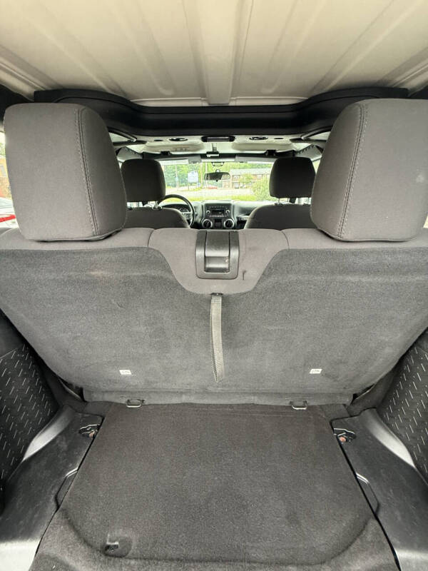 2017 Jeep Wrangler Sport
