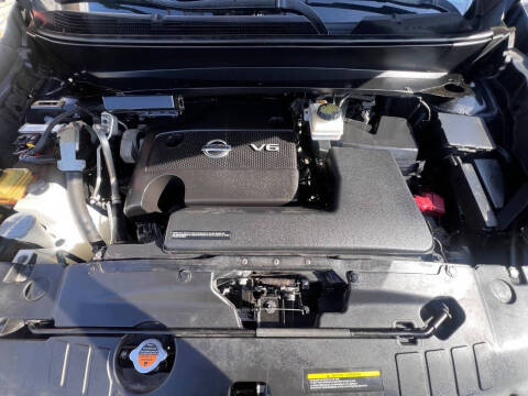 2014 Nissan Pathfinder SL