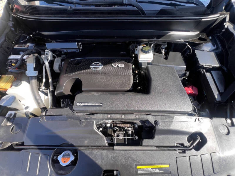 2014 Nissan Pathfinder SL
