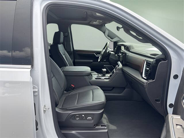 2025 GMC Sierra 1500