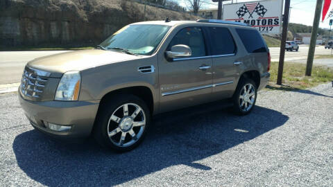 2007 Cadillac Escalade for sale at R & M Motors in Abingdon VA