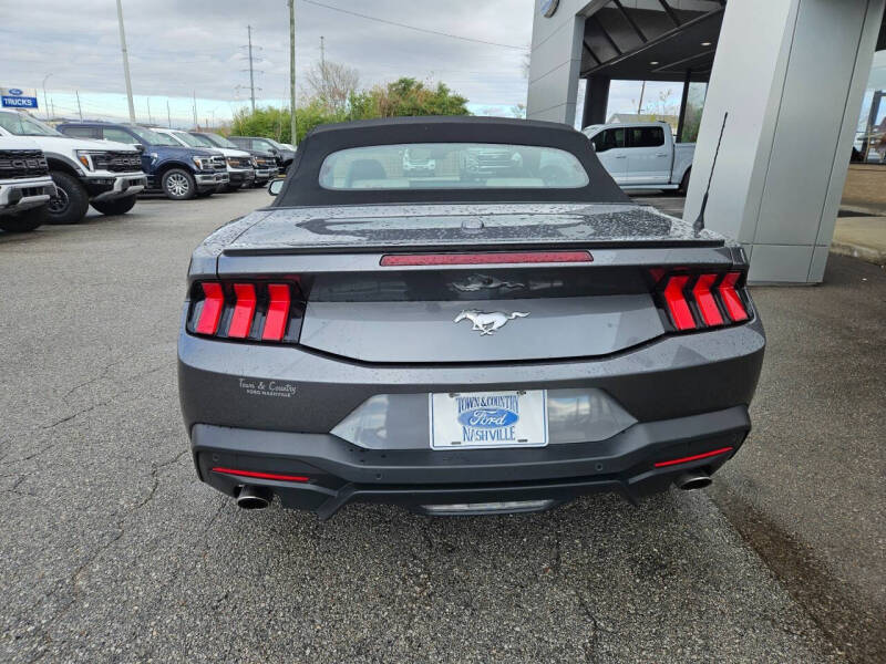2024 Ford Mustang EcoBoost Premium