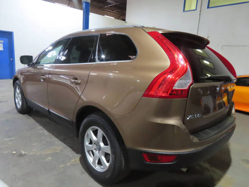 2011 Volvo XC60