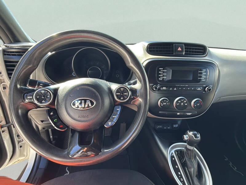 2014 Kia Soul +