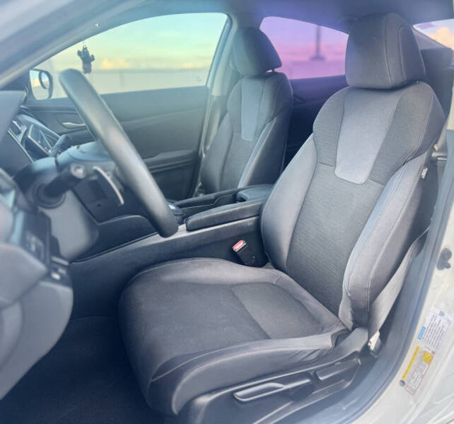 2019 Honda Insight EX