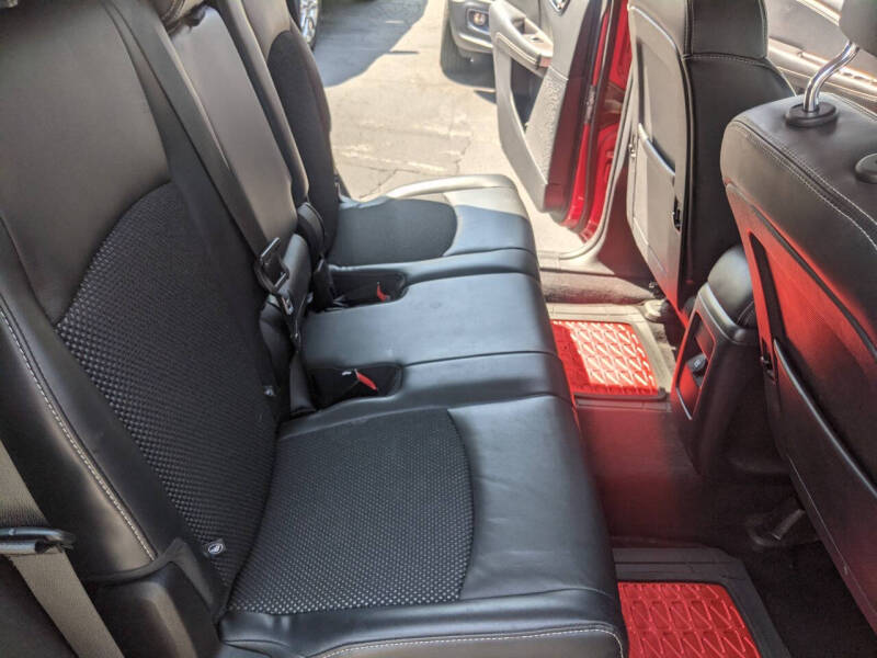 2018 Dodge Journey Crossroad