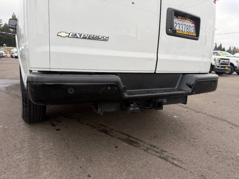 2021 Chevrolet Express 2500