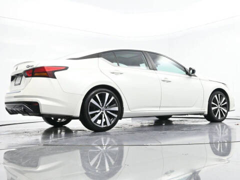 2021 Nissan Altima 2.5 SR