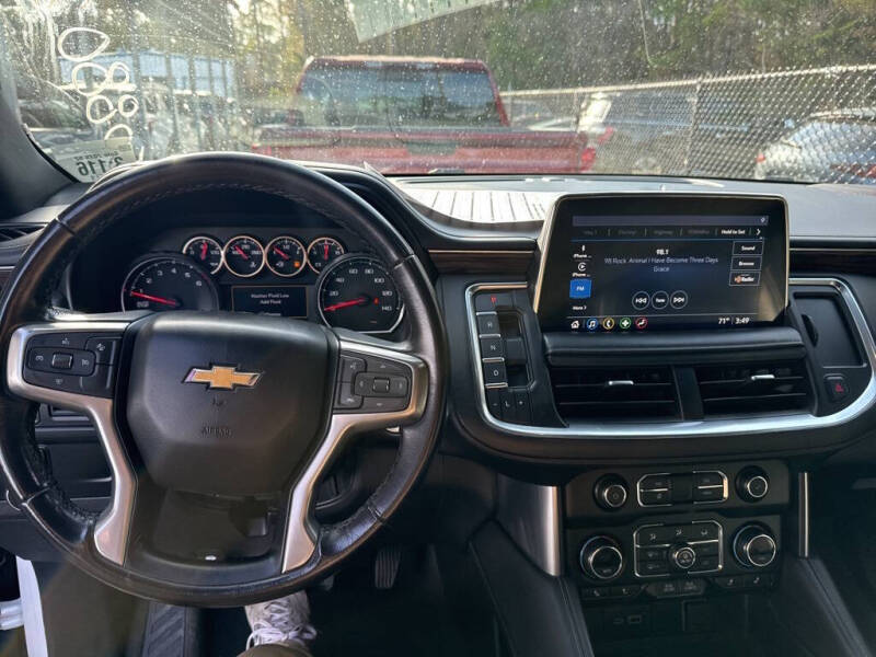 2021 Chevrolet Suburban LT