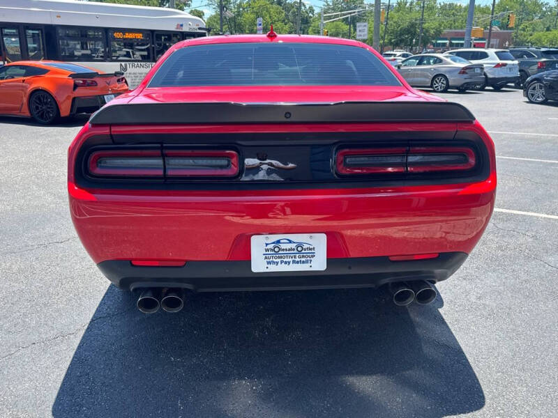 2016 Dodge Challenger R/T Scat Pack