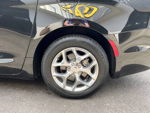 2017 Chrysler Pacifica Limited