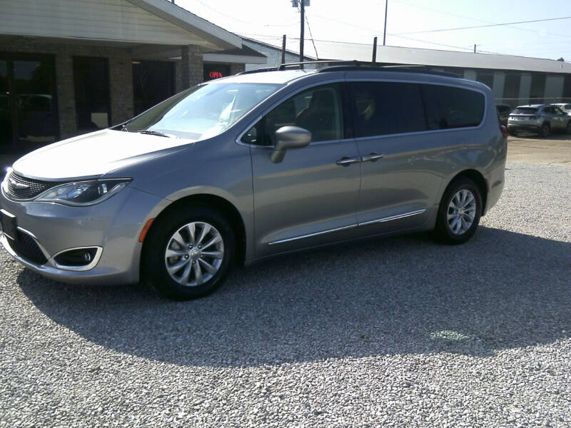 2017 Chrysler Pacifica for sale at RANDY'S AUTO SALES in Oakdale LA