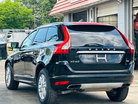 2015 Volvo XC60 T5 Drive-E Premier