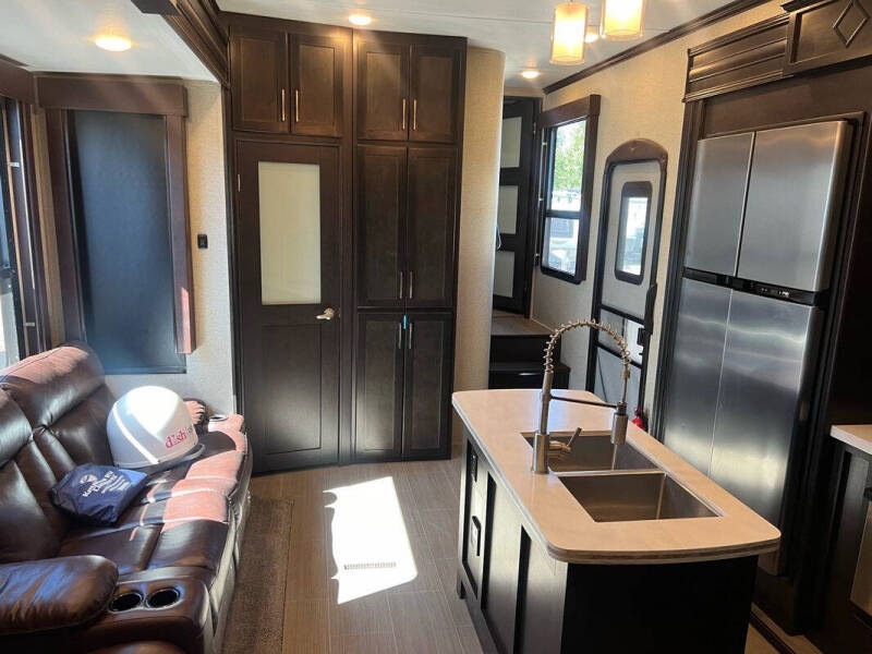 2018 Keystone RV Raptor