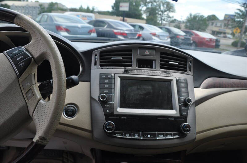 2011 Toyota Avalon Limited