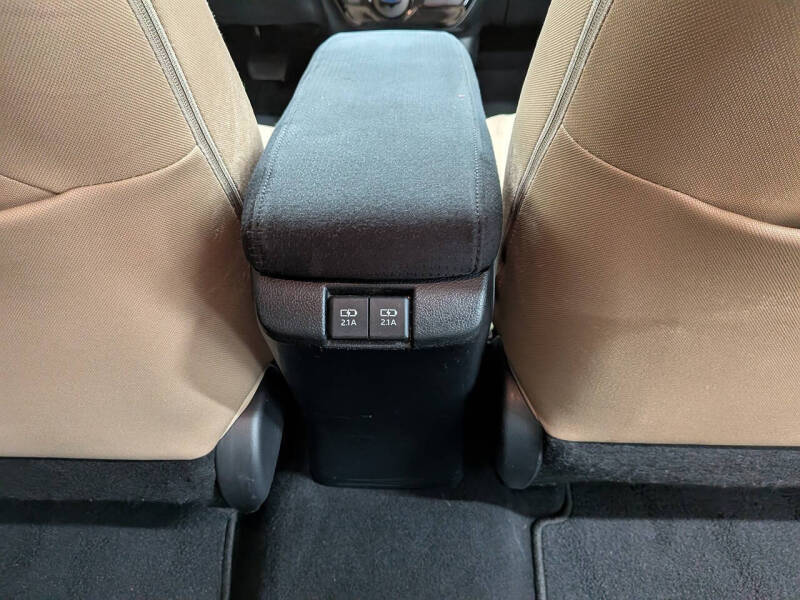 2021 Toyota Prius LE AWD-e