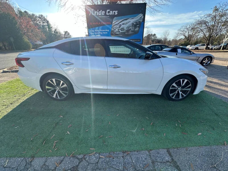 2017 Nissan Maxima
