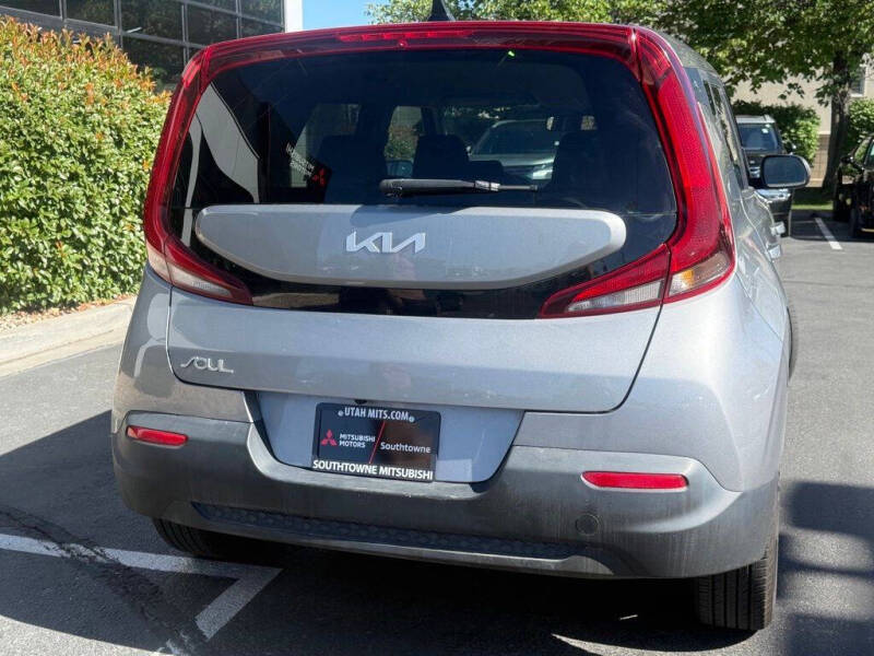2022 Kia Soul LX