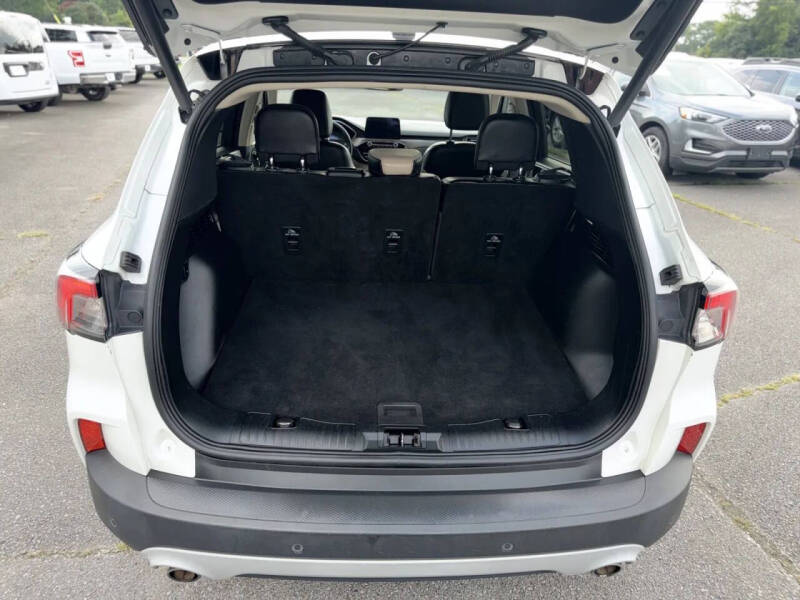 2020 Ford Escape Hybrid Titanium