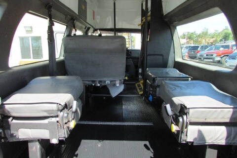 2011 Ford E-Series E-350 SD