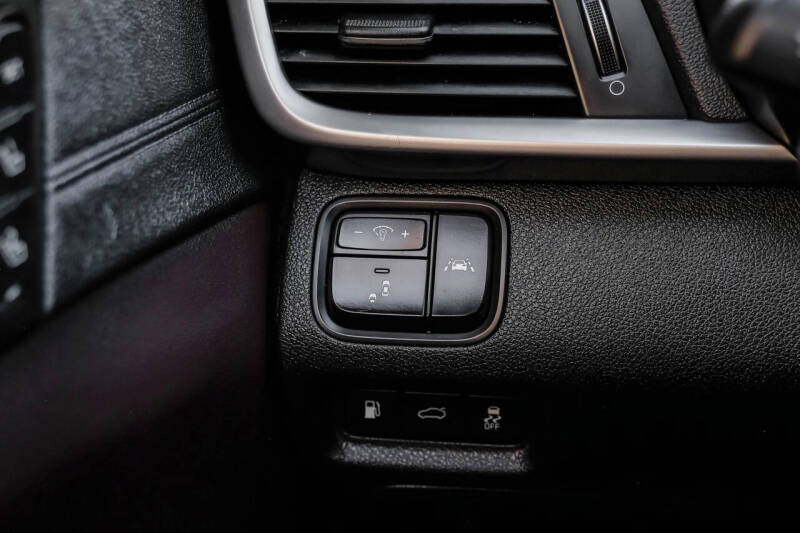 2019 Kia Optima SX Turbo